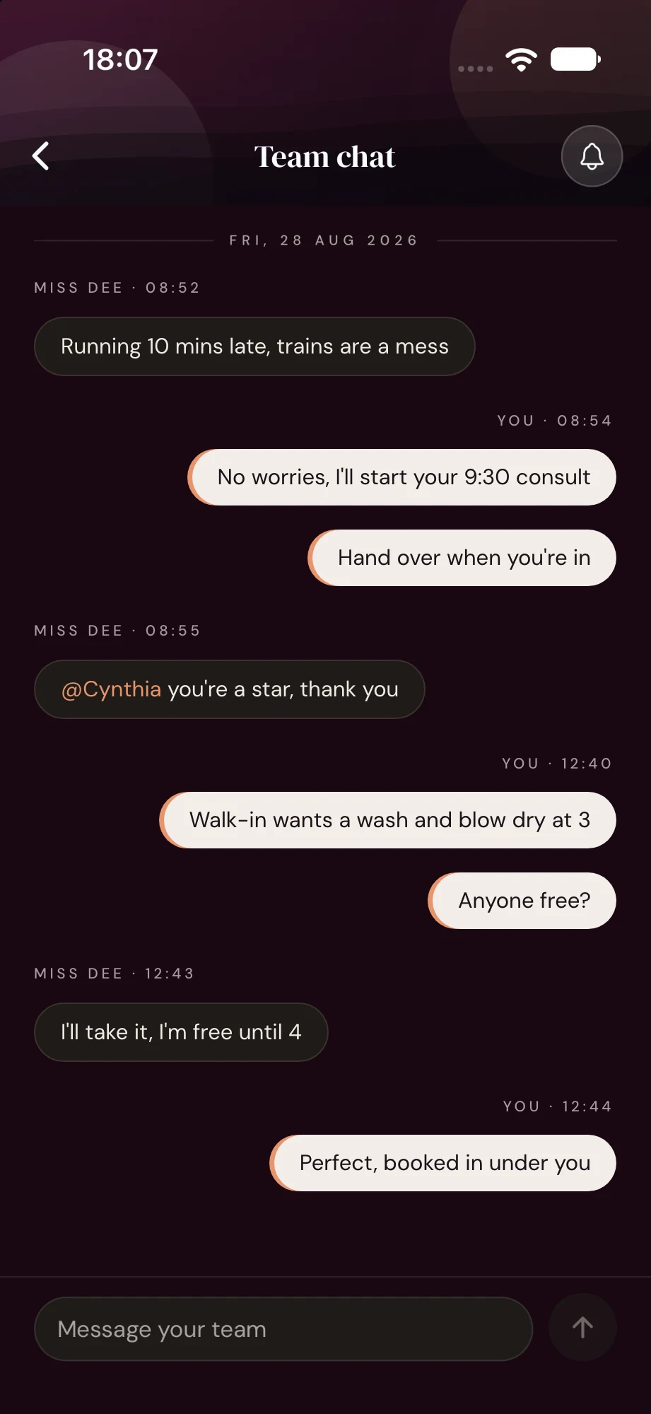 Cyntree team chat with Miss Dee running late, the owner covering her consultation, and a walk-in booked under her.